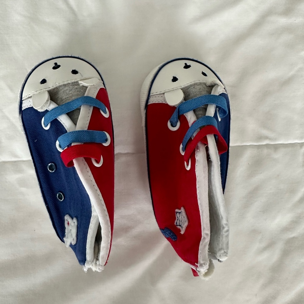Baby shoes